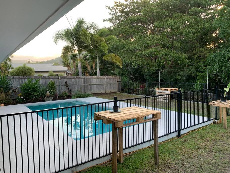 Beautiful Large Home Available In Tropical North Queensland Port Douglas Exterior foto